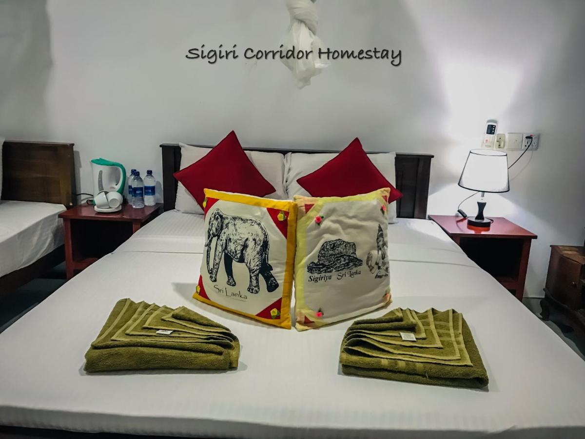 Sigiri Corridor Home Stay Sigiriya Bagian luar foto