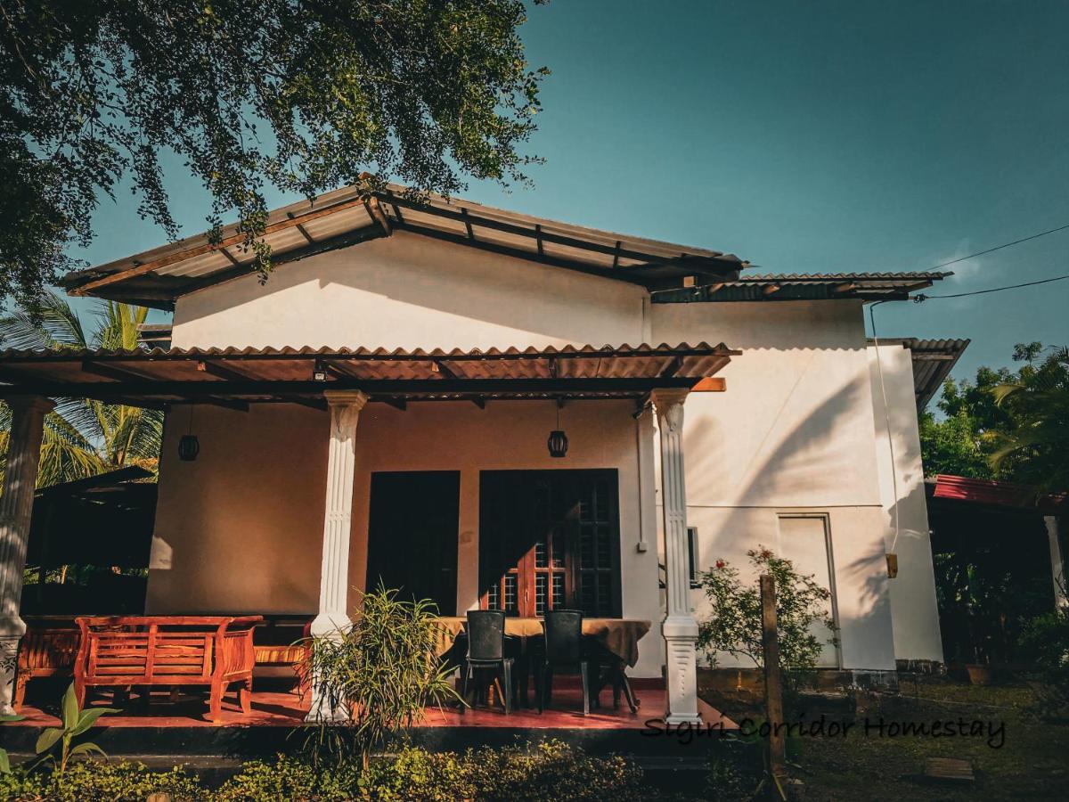 Sigiri Corridor Home Stay Sigiriya Bagian luar foto
