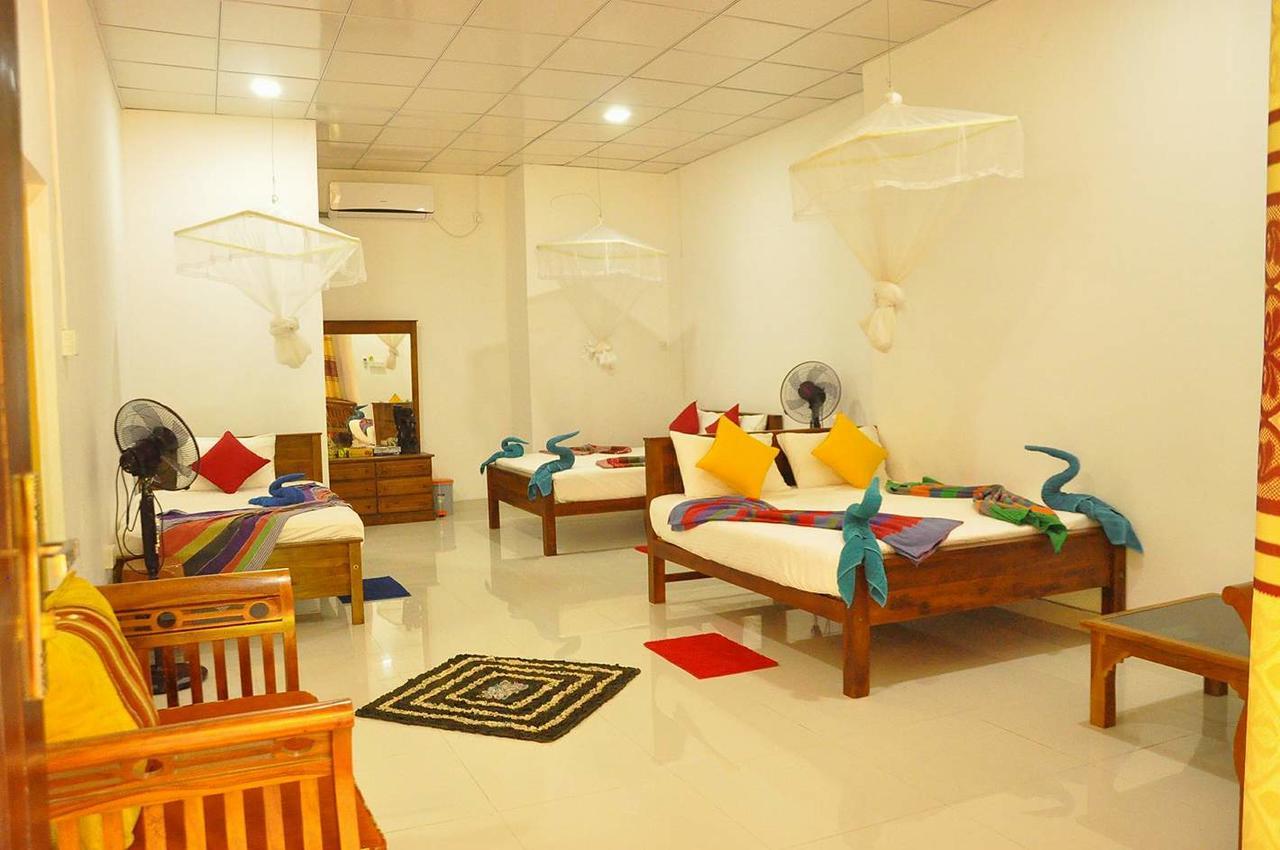 Sigiri Corridor Home Stay Sigiriya Bagian luar foto